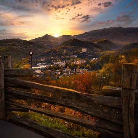 Wilderness Lodge, Hot Tub, Game Room, Pool Access, 1089 Free Tickets Each Paid Day, Dollywood And M 塞维尔维尔 外观 照片