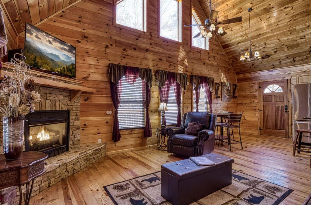 Wilderness Lodge, Hot Tub, Game Room, Pool Access, 1089 Free Tickets Each Paid Day, Dollywood And M 塞维尔维尔 外观 照片