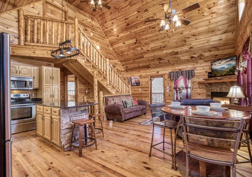 Wilderness Lodge, Hot Tub, Game Room, Pool Access, 1089 Free Tickets Each Paid Day, Dollywood And M 塞维尔维尔 外观 照片