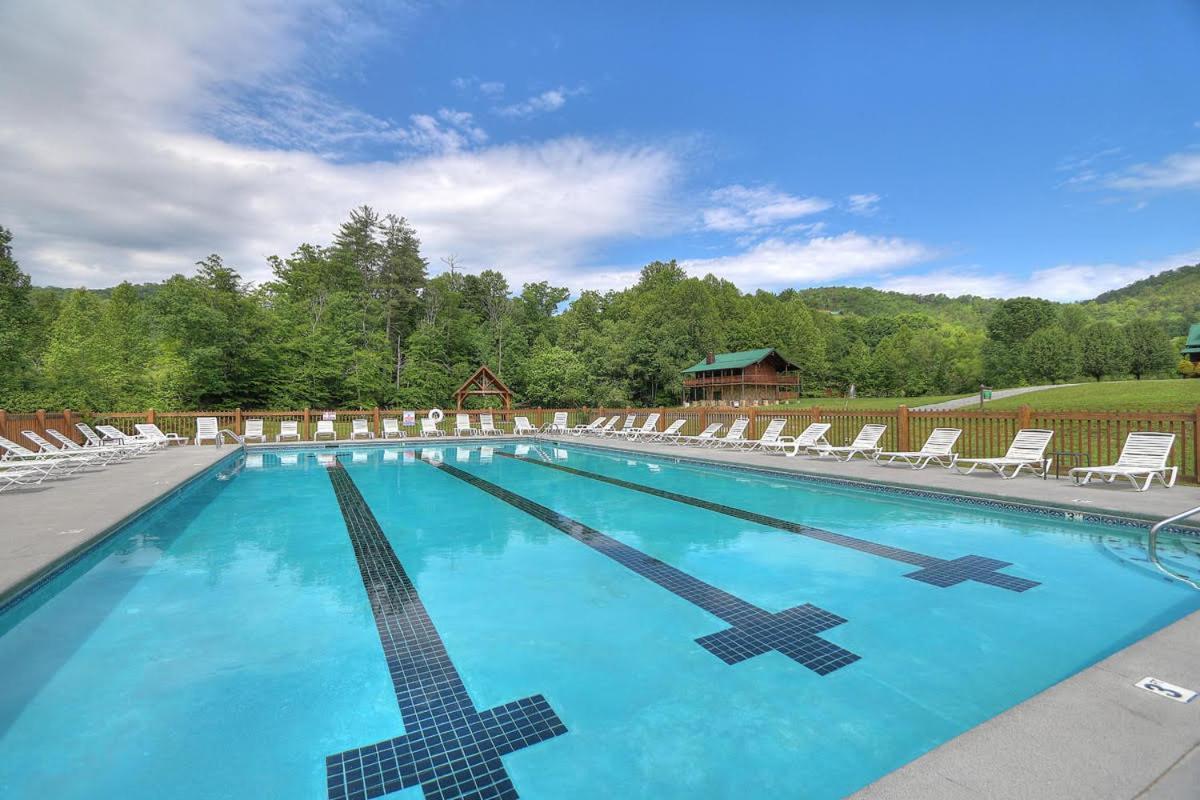 Wilderness Lodge, Hot Tub, Game Room, Pool Access, 1089 Free Tickets Each Paid Day, Dollywood And M 塞维尔维尔 外观 照片